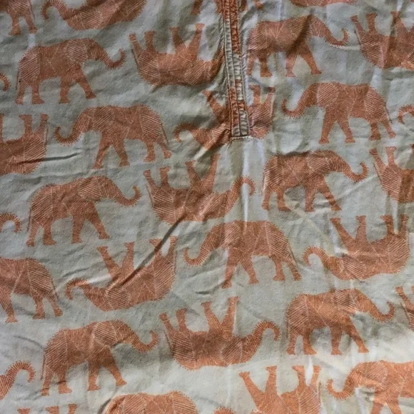 TWO SONOMA TANK TOPS, SLEEVELESS, LARGE AND EXTRA LARGE - Picture 12 of 14